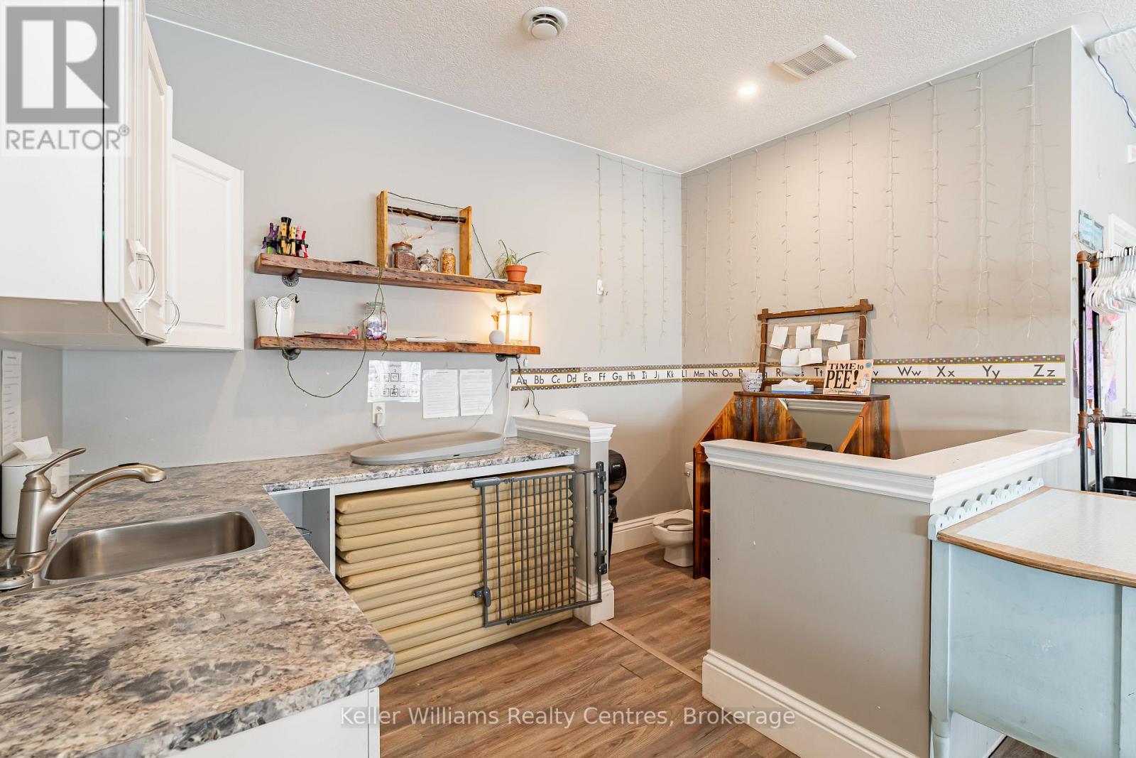 569 Catherine Street, Saugeen Shores, Ontario N0H 2C1 - Photo 14 - X12597886