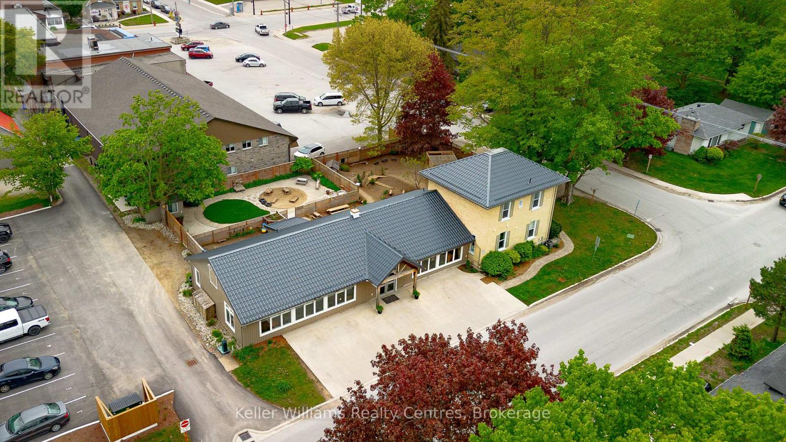 569 Catherine Street, Saugeen Shores, Ontario N0H 2C1 - Photo 4 - X12597886