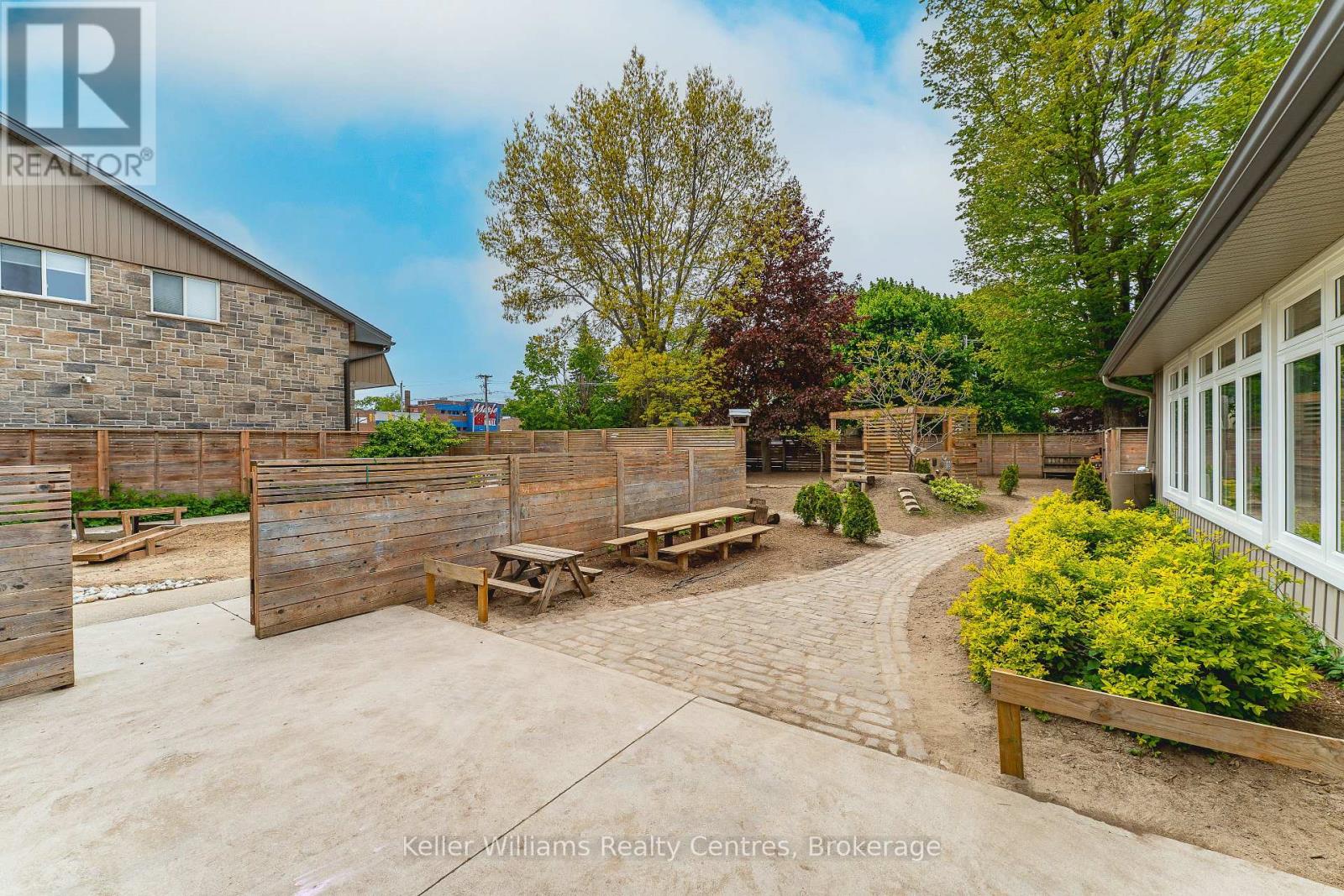 569 Catherine Street, Saugeen Shores, Ontario N0H 2C1 - Photo 42 - X12597886