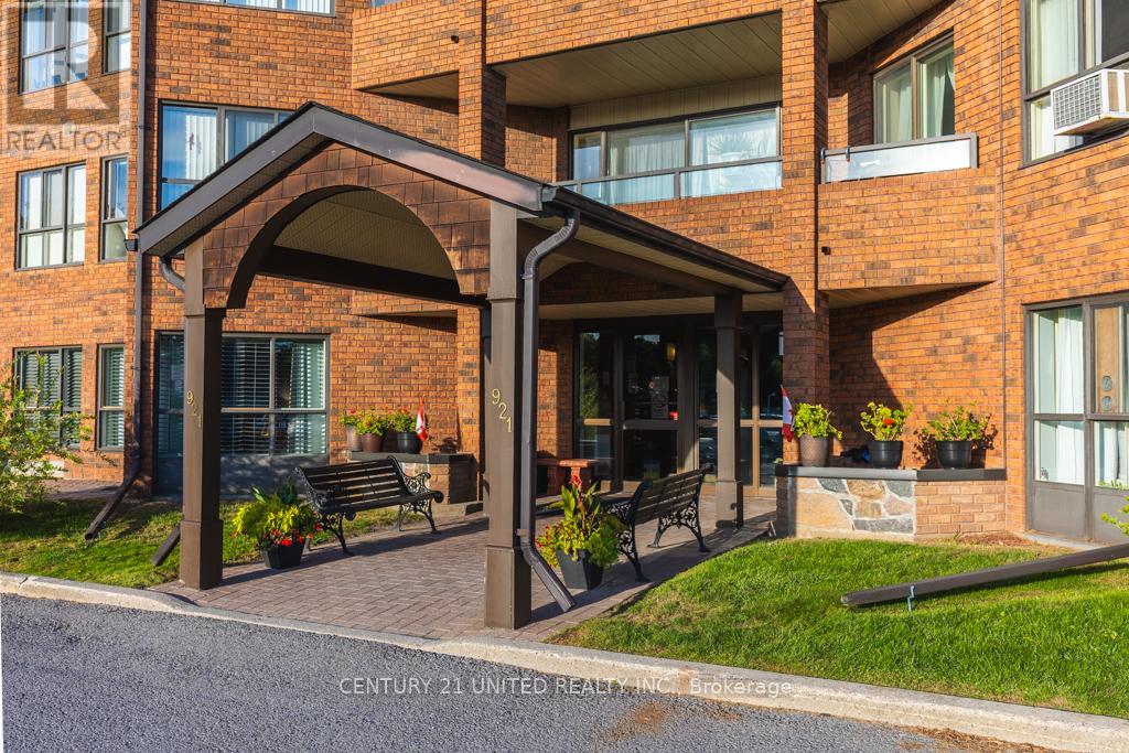 305 - 921 Armour Road, Peterborough, Ontario  K9H 7K5 - Photo 16 - X12597812