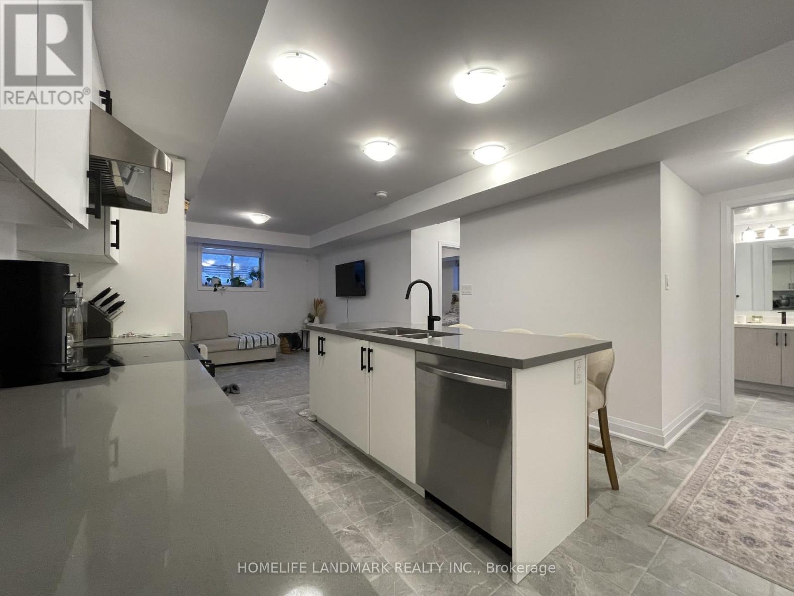 Basement - 19 Gateway Drive, Barrie, Ontario  L9J 0Y1 - Photo 6 - S12587316