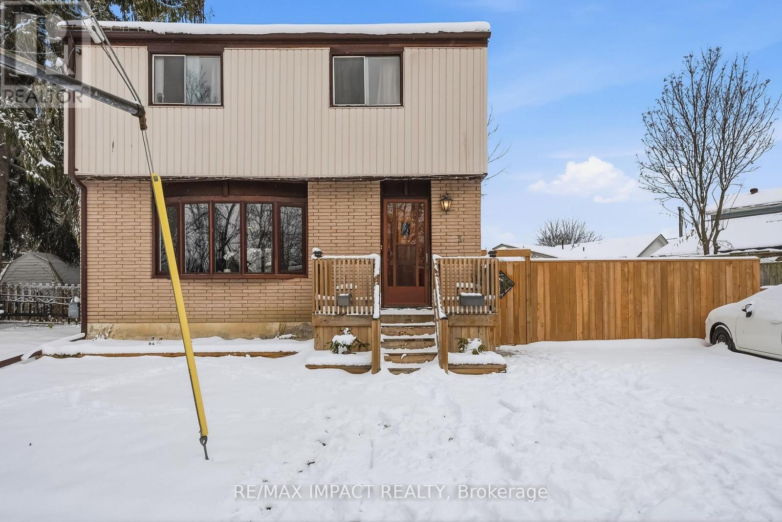 5 Martha Street, Port Hope, Ontario L1A 2Y3 - Photo 3 - X12597498