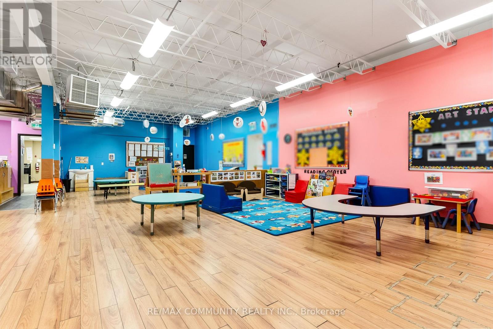 1378 Ouellette Avenue, Windsor, Ontario  N8X 1J8 - Photo 37 - X12504786