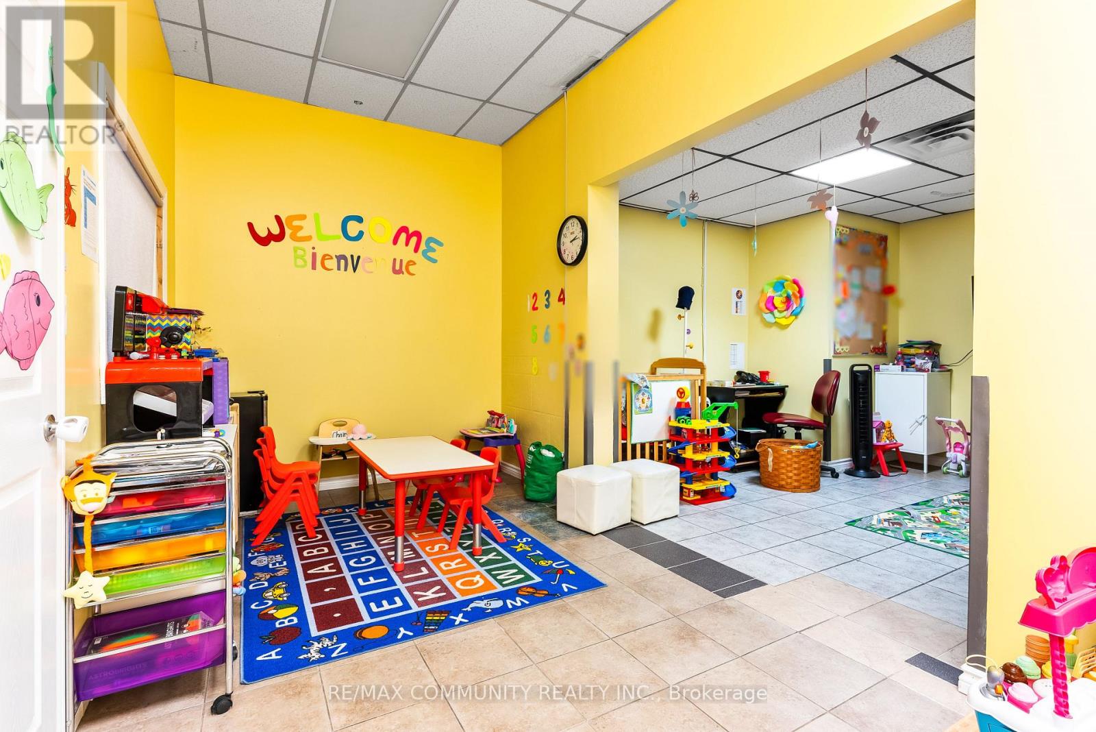 1378 Ouellette Avenue, Windsor, Ontario  N8X 1J8 - Photo 43 - X12504786