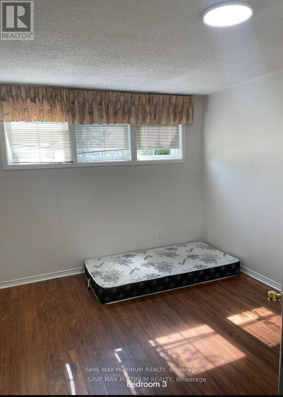 24 Limerick Lane, Brantford, Ontario  N3T 6L3 - Photo 11 - X12597662