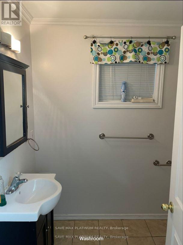 24 Limerick Lane, Brantford, Ontario  N3T 6L3 - Photo 12 - X12597662