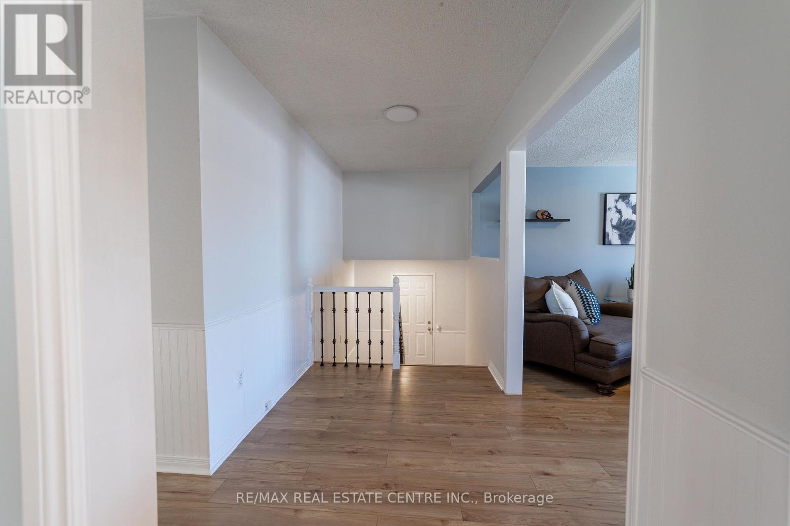 410 Victoria Street, Shelburne, Ontario  L9V 2Y2 - Photo 3 - X12597710