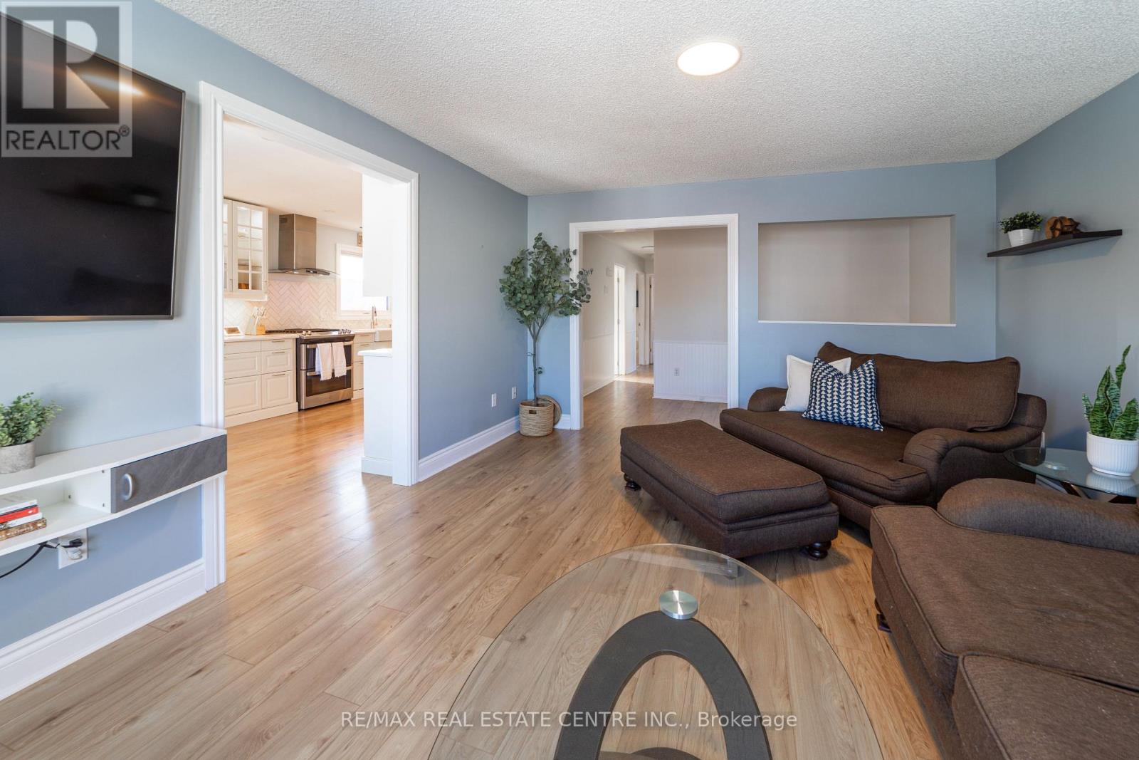 410 Victoria Street, Shelburne, Ontario  L9V 2Y2 - Photo 5 - X12597710