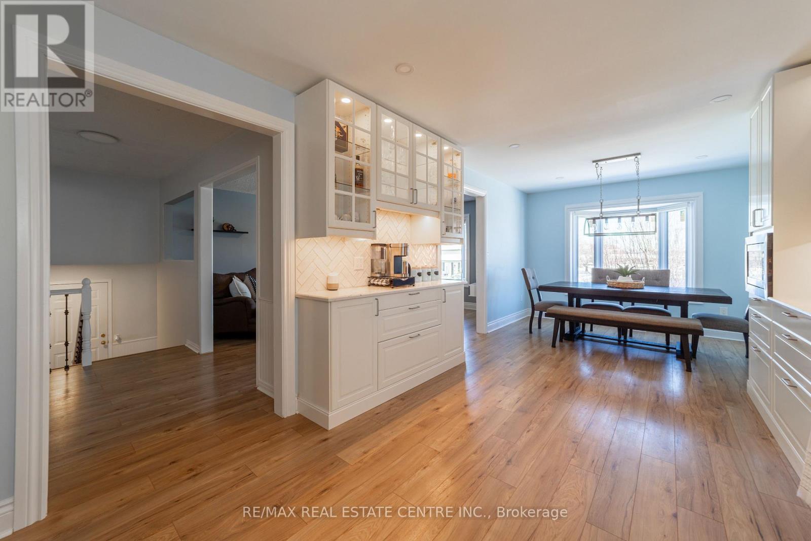 410 Victoria Street, Shelburne, Ontario  L9V 2Y2 - Photo 8 - X12597710