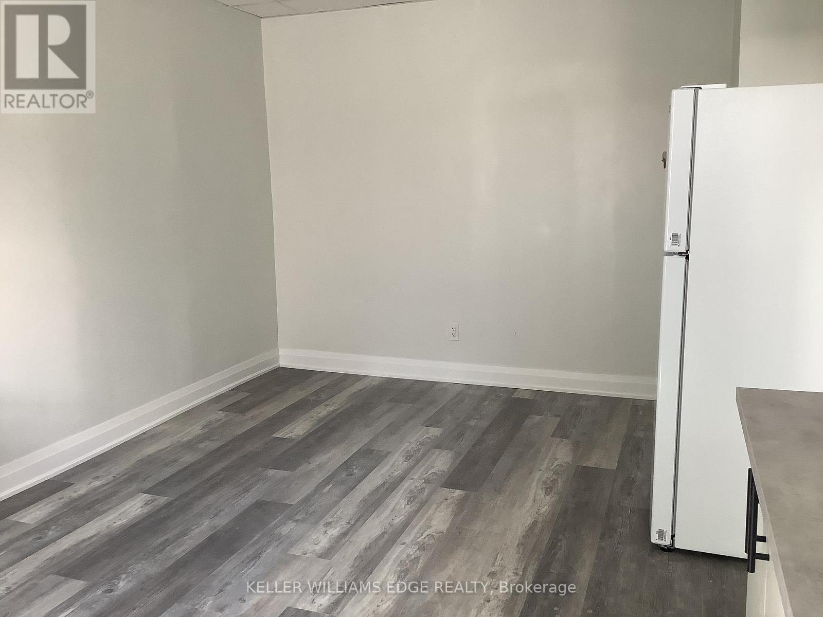 3 - 90 Kent St Street S, Haldimand, Ontario  N3Y 2X9 - Photo 16 - X12597752