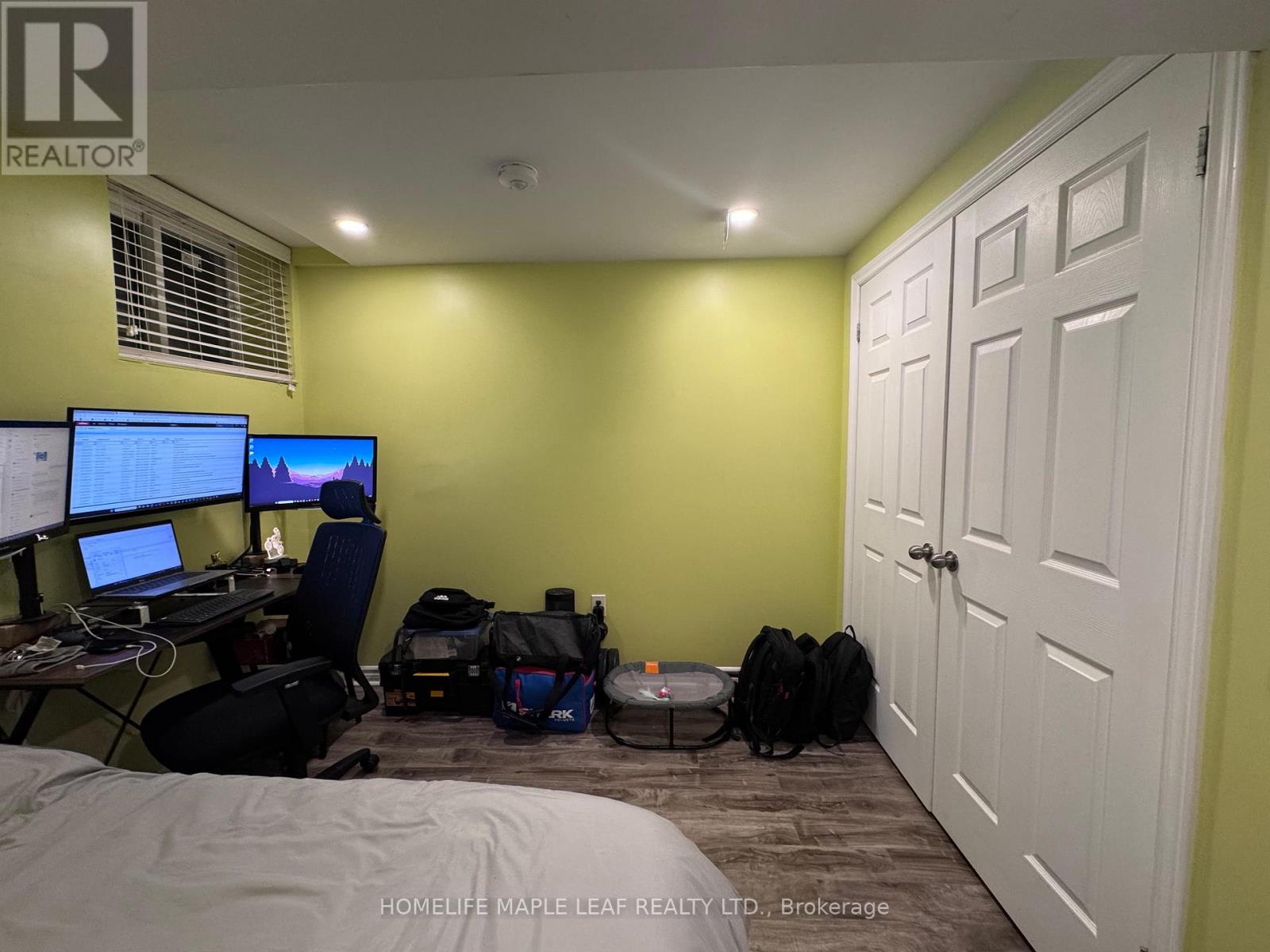 Bsmt - 10 Templeton Court, Brampton, Ontario  L6P 3B2 - Photo 10 - W12472215