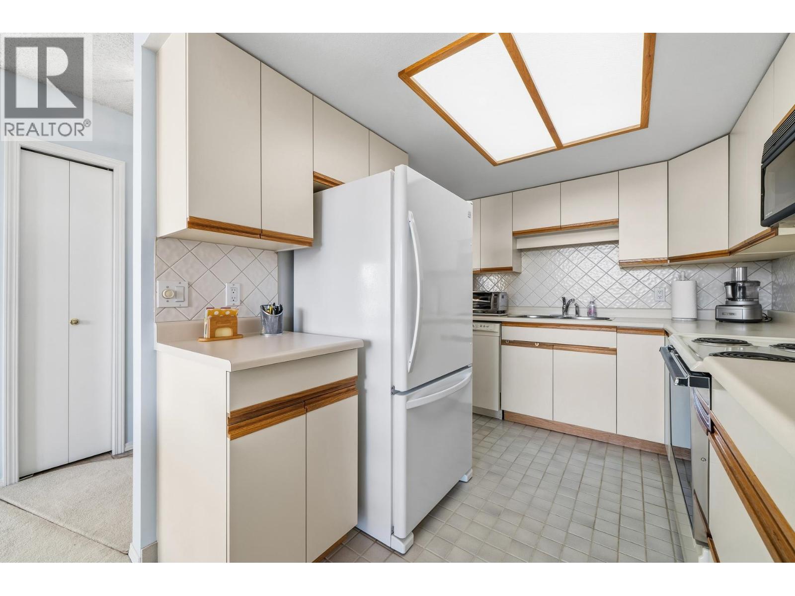 306 1045 Quayside Drive, New Westminster, British Columbia  V3M 6C9 - Photo 11 - R3071793