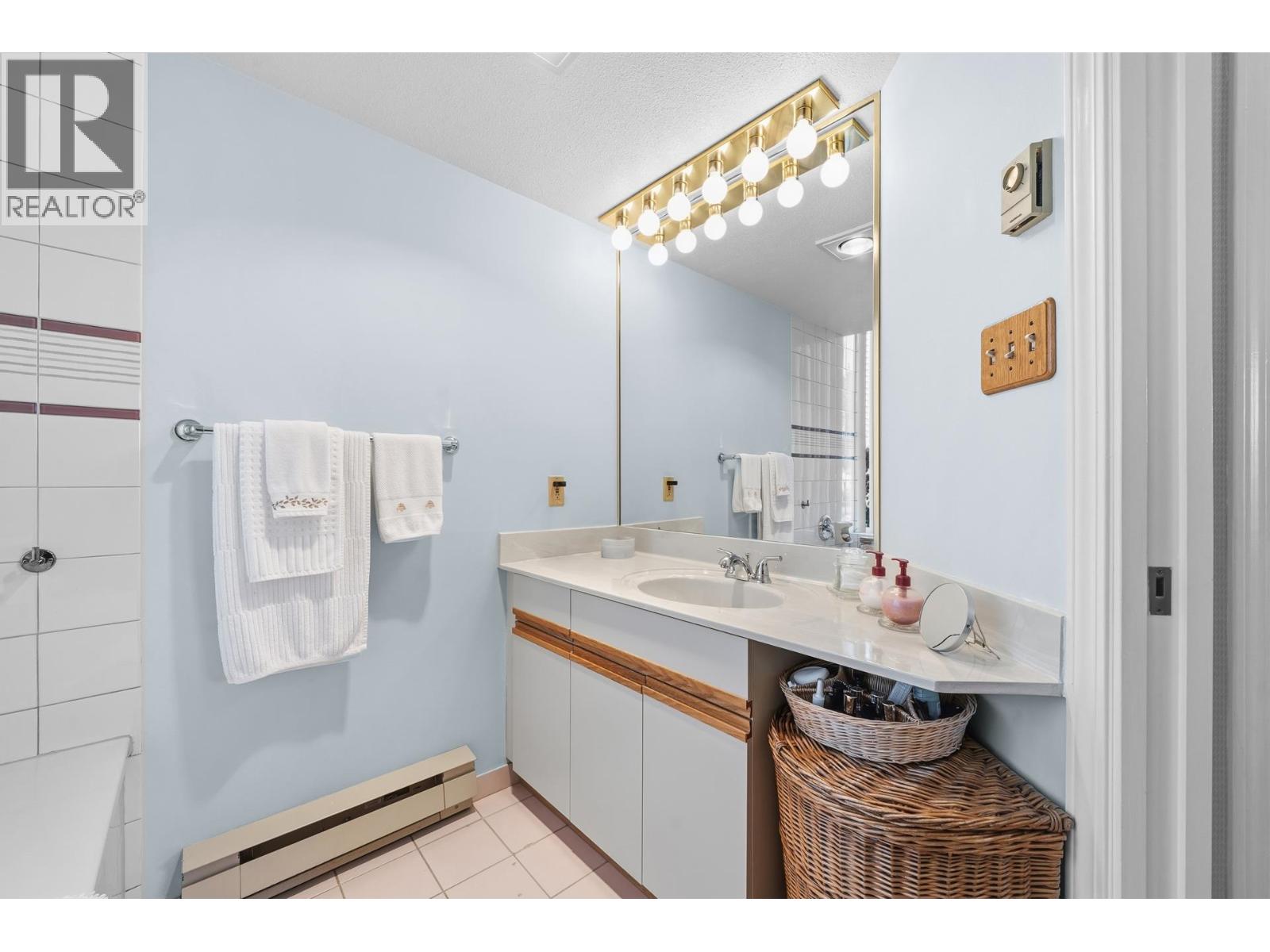 306 1045 Quayside Drive, New Westminster, British Columbia  V3M 6C9 - Photo 16 - R3071793