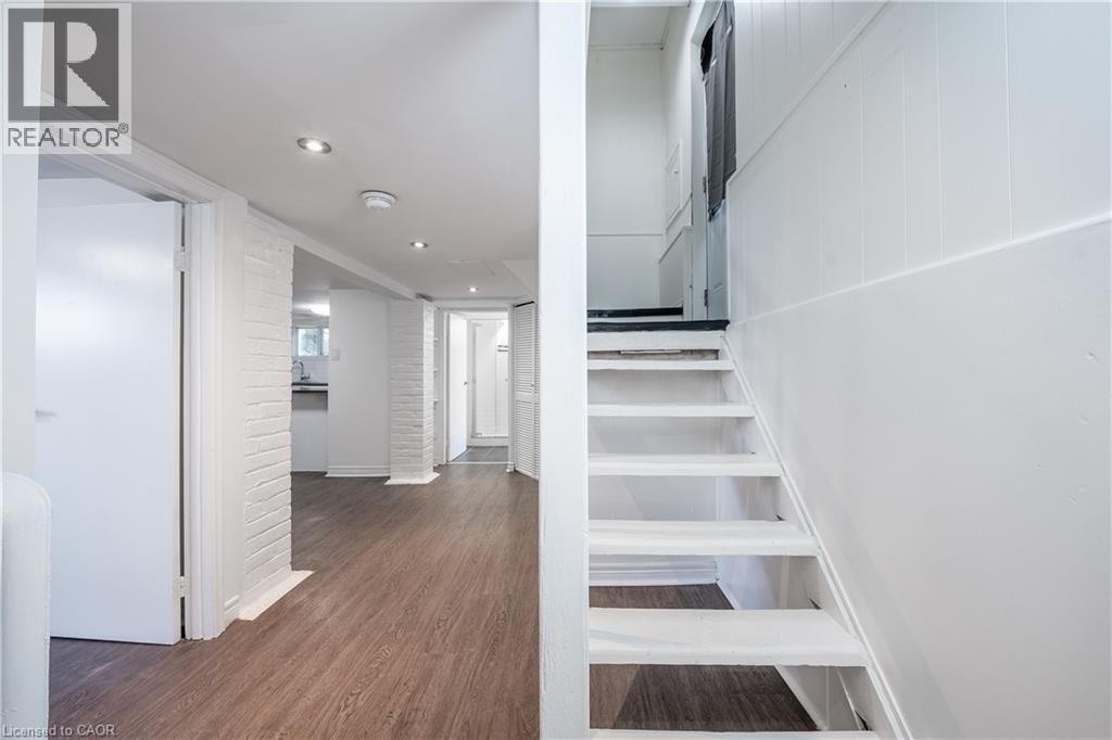 11 S Ottawa Street S Unit# Basement, Hamilton, Ontario  L8K 2C9 - Photo 6 - 40792123