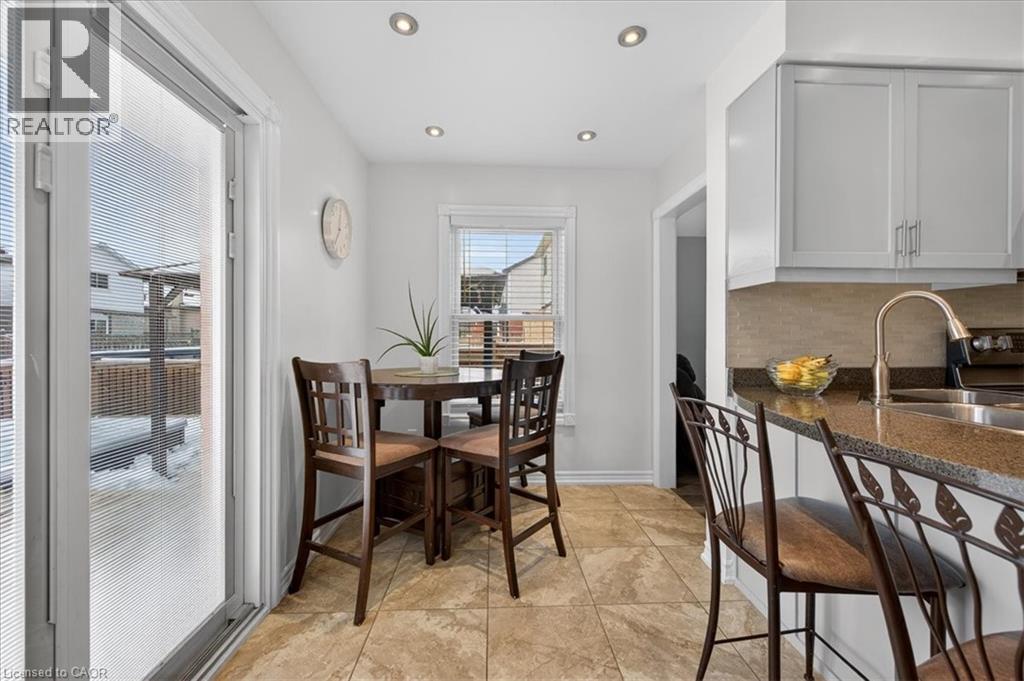 71 Royaledge Way, Hamilton, Ontario  L8B 0H4 - Photo 21 - 40792041