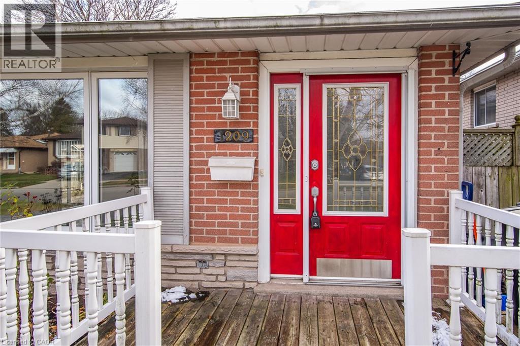 1209 Valentine Drive, Cambridge, Ontario  N3H 2P1 - Photo 2 - 40791677