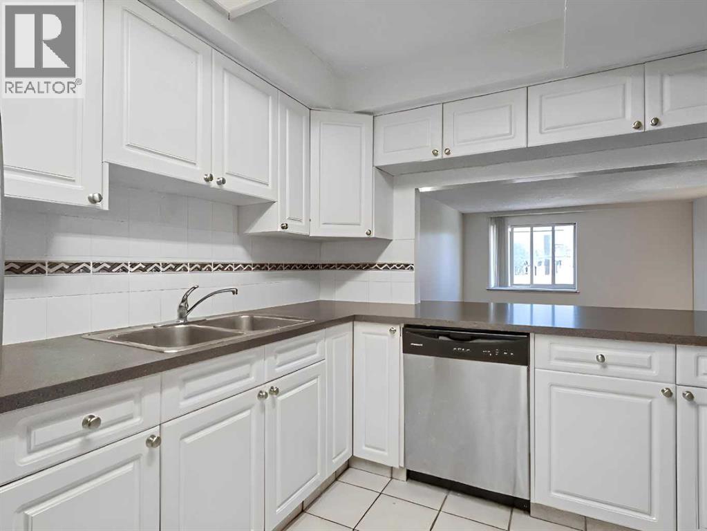 205, 1625 14 Avenue Sw, Calgary, Alberta  T3C 0W6 - Photo 3 - A2272345