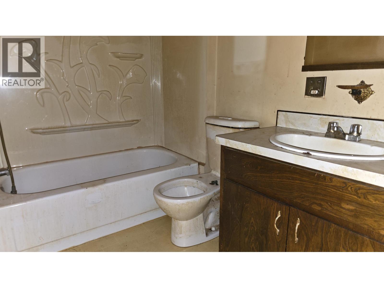 4494 Rondeview Road, Madeira Park, British Columbia  V0N 2H1 - Photo 14 - R3071667