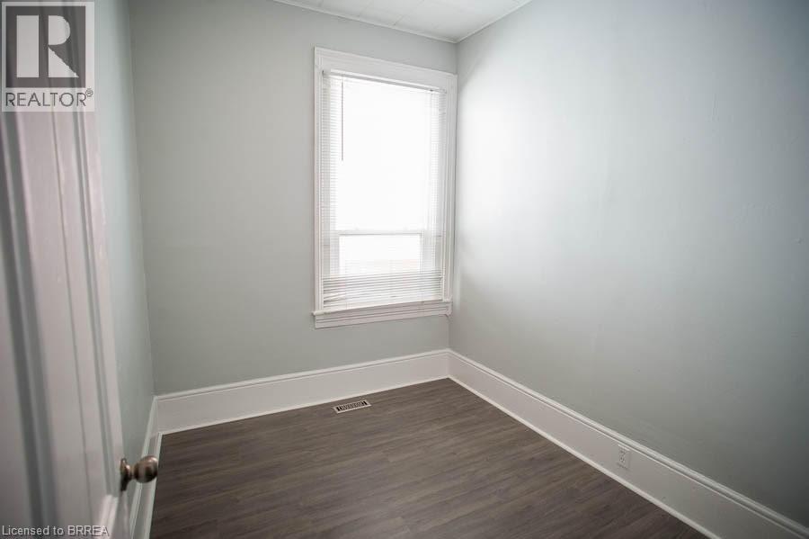 167 Nelson Street, Brantford, Ontario  N3S 4B7 - Photo 14 - 40792099