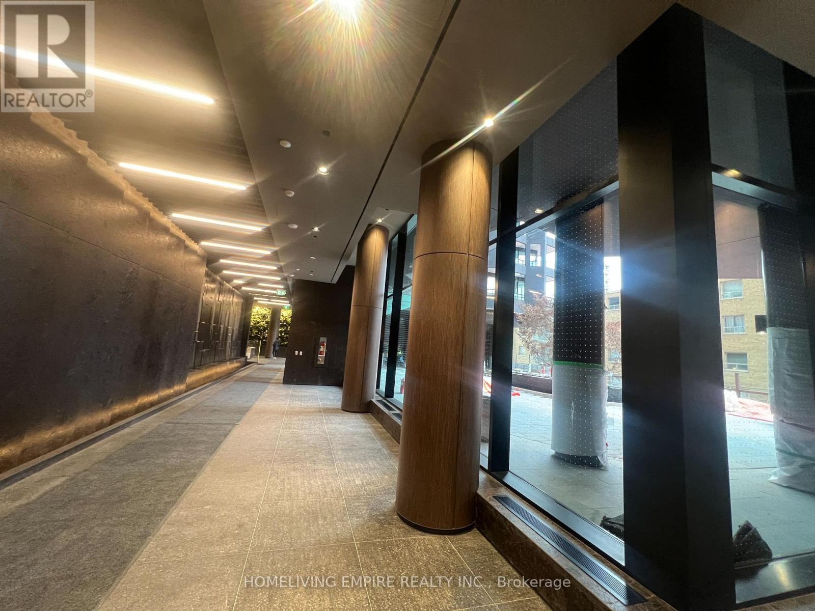 1703n - 120 Broadway Avenue, Toronto, Ontario  M4P 0E9 - Photo 4 - C12597798