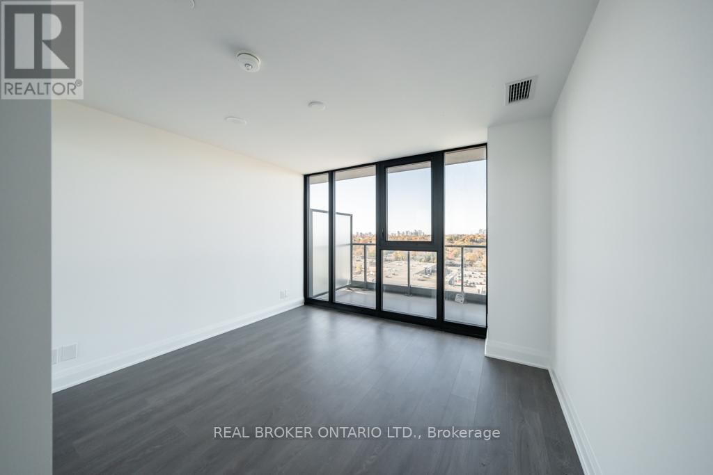 1302 - 33 Frederick Todd Way, Toronto, Ontario  M4G 0C9 - Photo 12 - C12597882