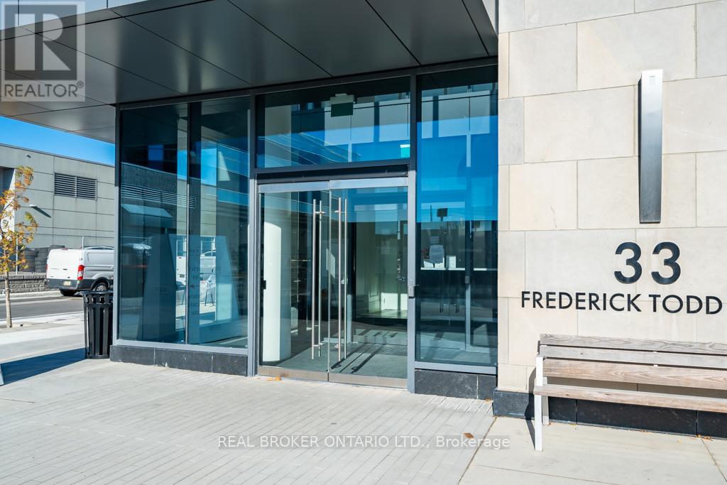 1302 - 33 Frederick Todd Way, Toronto, Ontario  M4G 0C9 - Photo 2 - C12597882