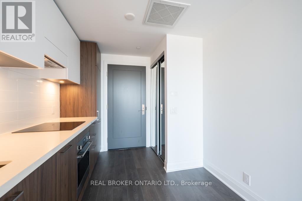 1302 - 33 Frederick Todd Way, Toronto, Ontario  M4G 0C9 - Photo 6 - C12597882