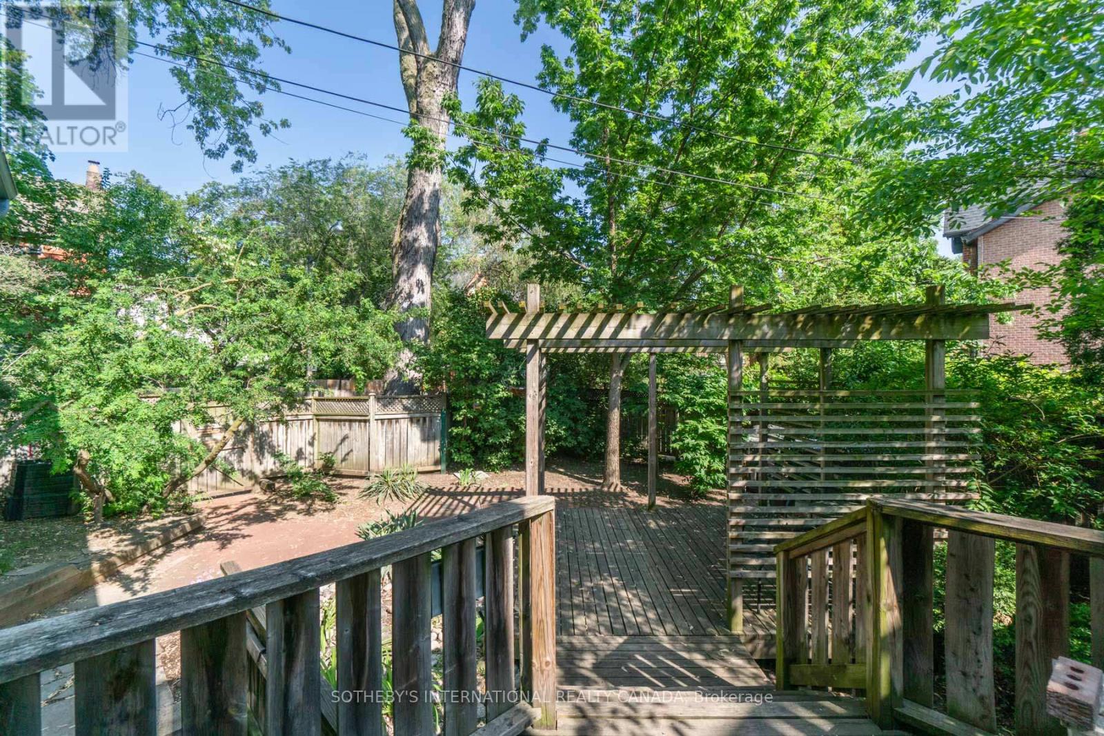 Unit 2 - 215-217 Carlton Street, Toronto, Ontario  M5A 2K9 - Photo 16 - C12405242