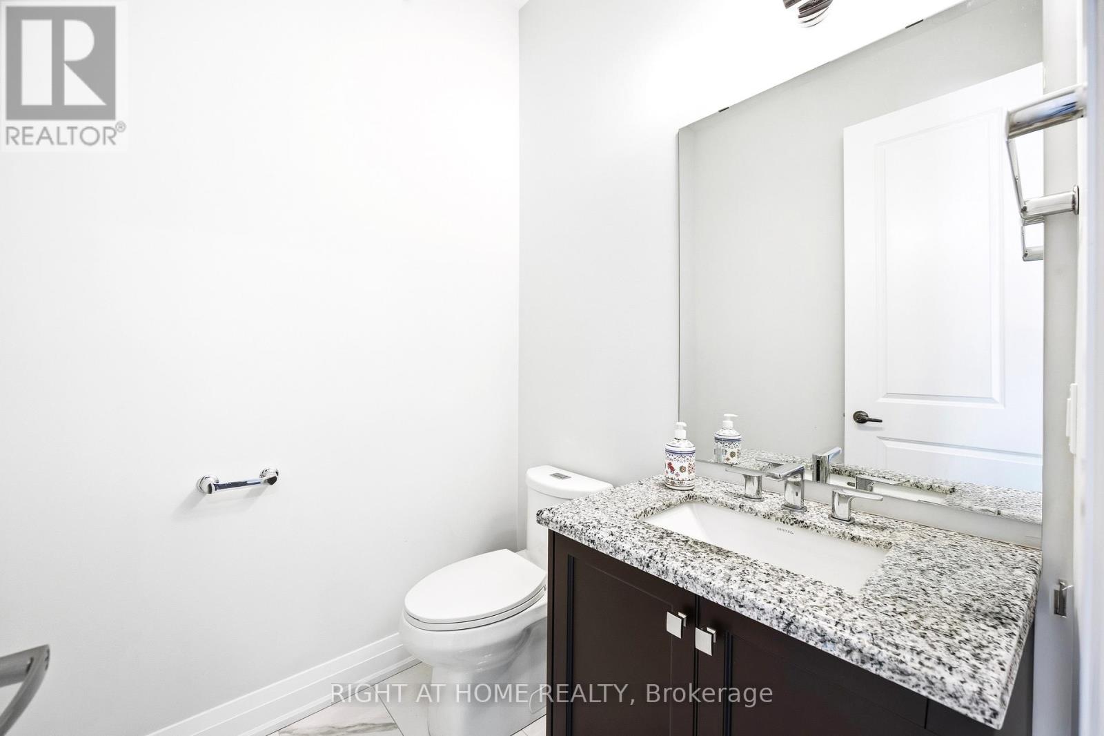 185 Cranberry Lane, Aurora, Ontario  L4G 5Z4 - Photo 18 - N12570912