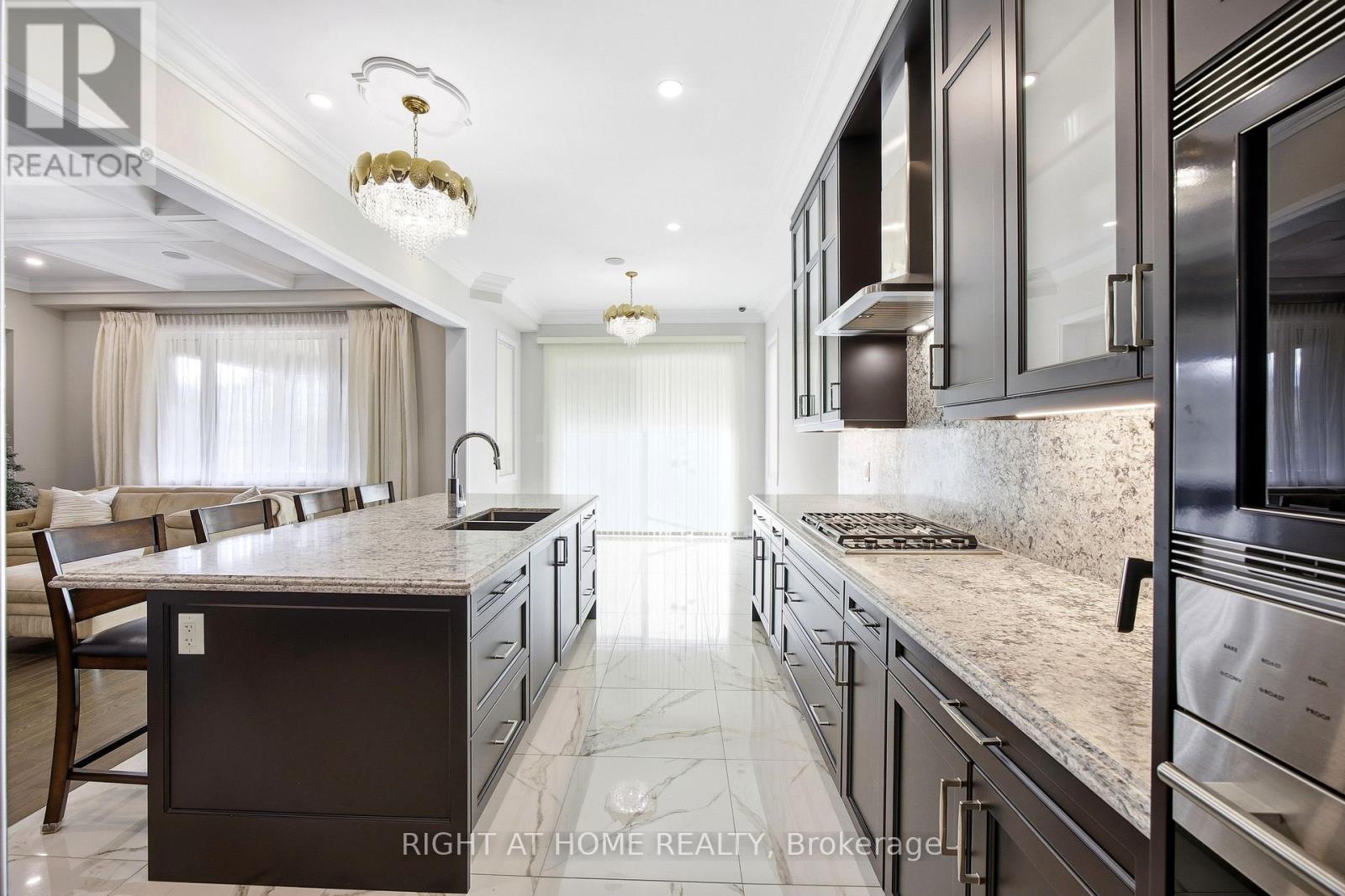 185 Cranberry Lane, Aurora, Ontario  L4G 5Z4 - Photo 14 - N12570912