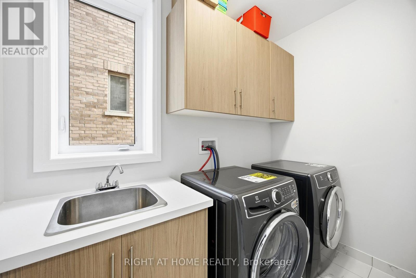 185 Cranberry Lane, Aurora, Ontario  L4G 5Z4 - Photo 20 - N12570912