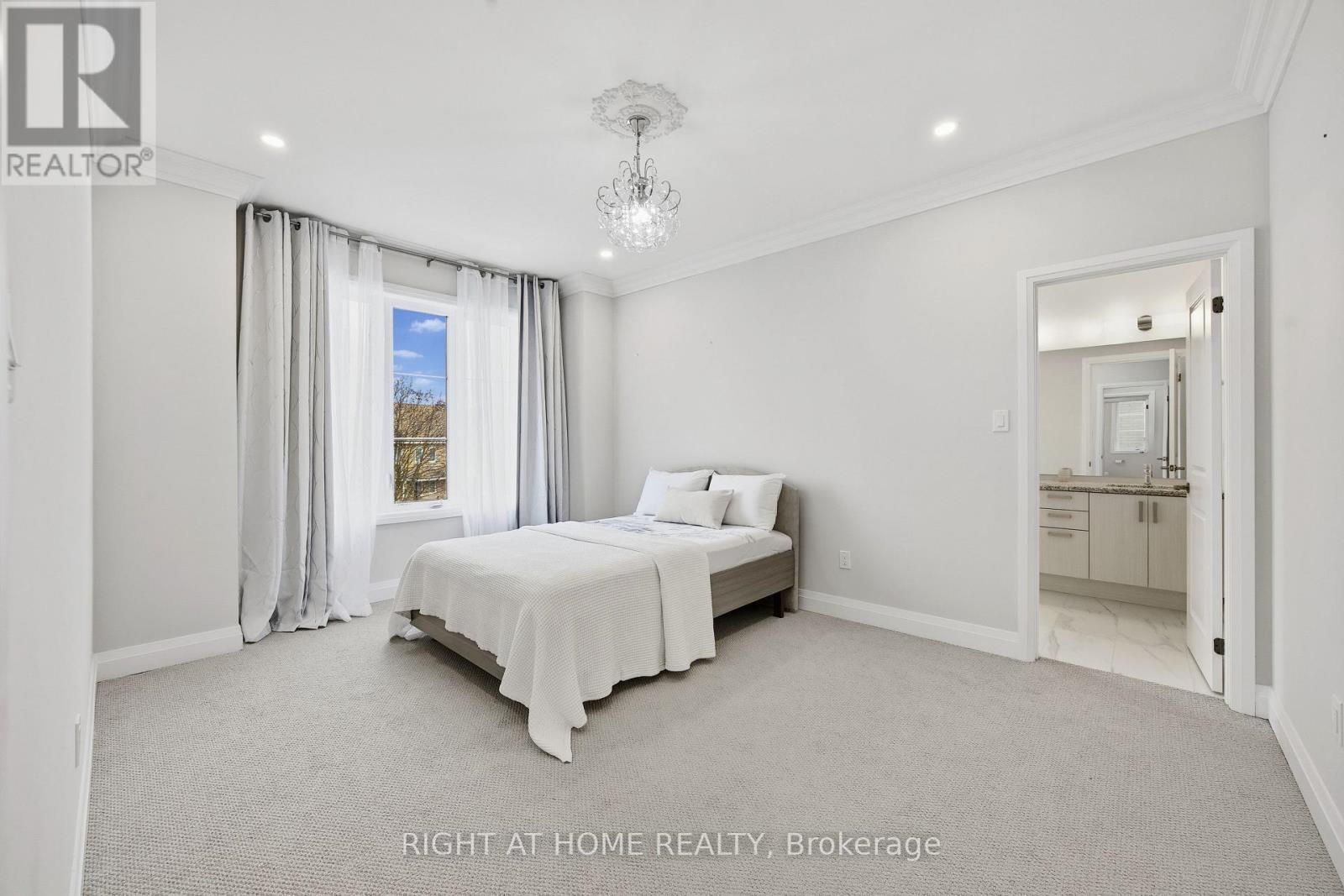 185 Cranberry Lane, Aurora, Ontario  L4G 5Z4 - Photo 35 - N12570912