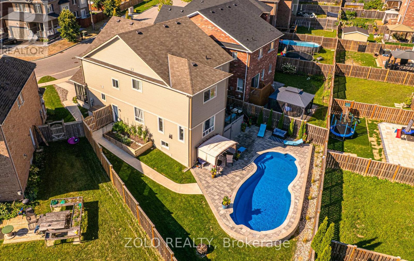 504 Halo Street, Oshawa, Ontario  L1H 7K4 - Photo 4 - E12597880