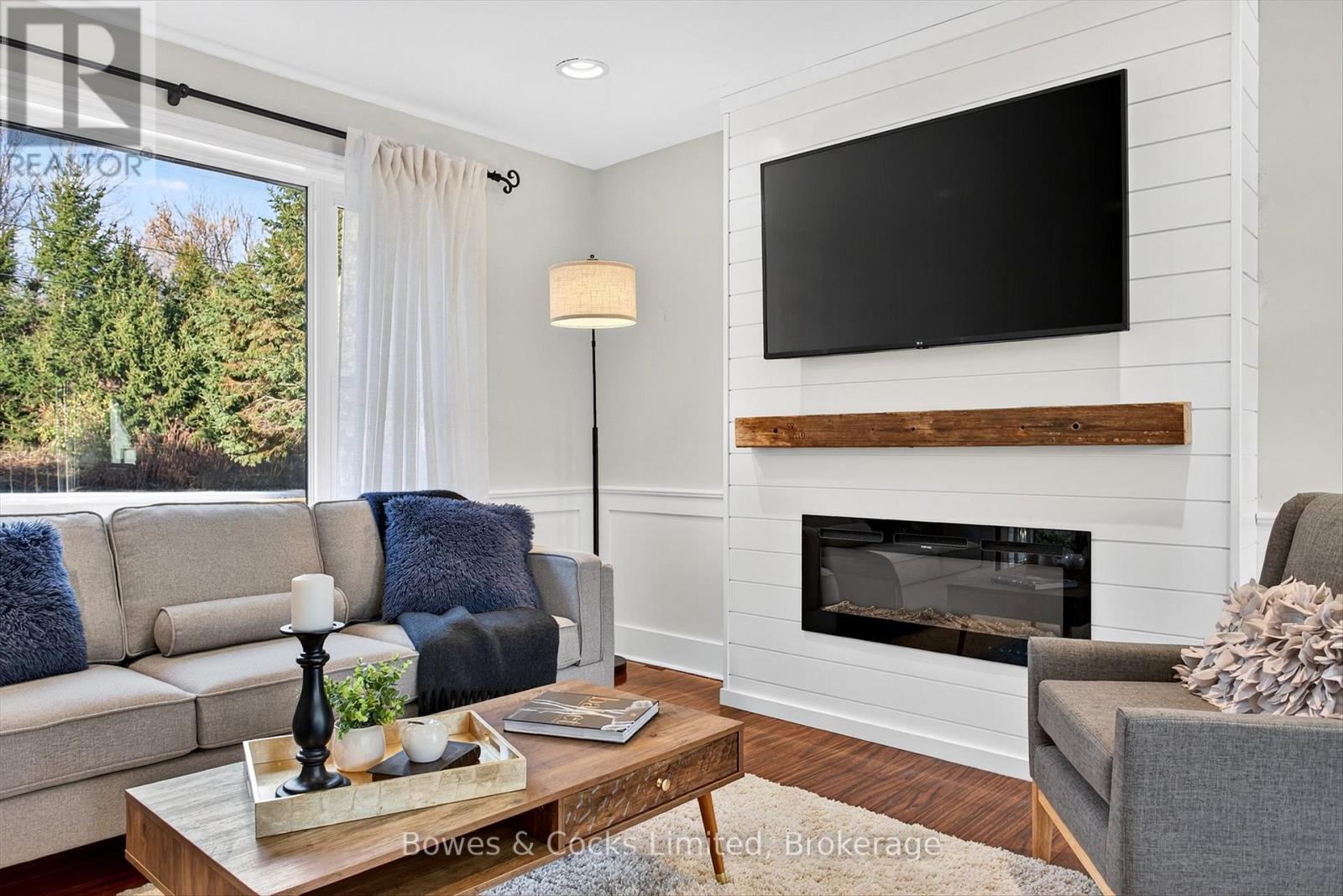 16899 Telephone Road, Quinte West (Murray Ward), Ontario  K8V 5P4 - Photo 13 - X12550352