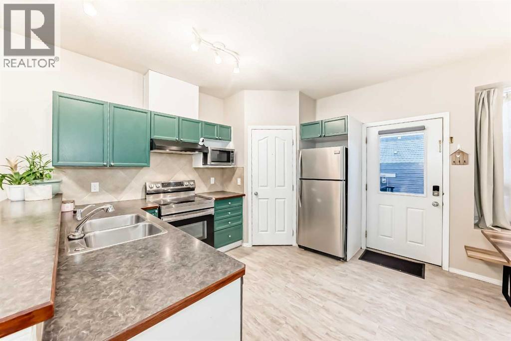 402, 2066 Luxstone Boulevard Sw, Airdrie, Alberta  t4b 0l1 - Photo 3 - A2262313