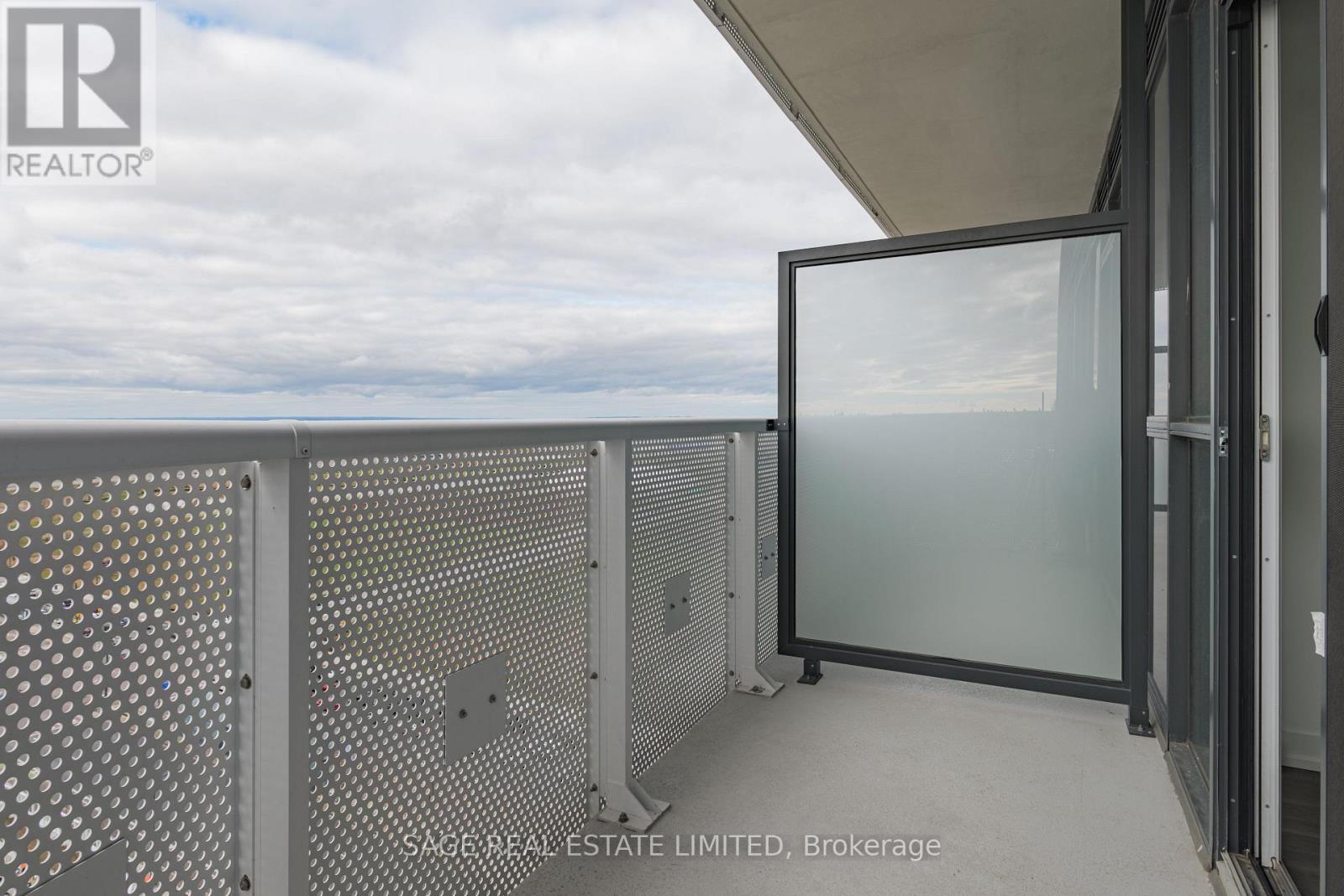 1515 - 8 Interchange Way, Vaughan, Ontario  L4K 0R2 - Photo 23 - N12597838