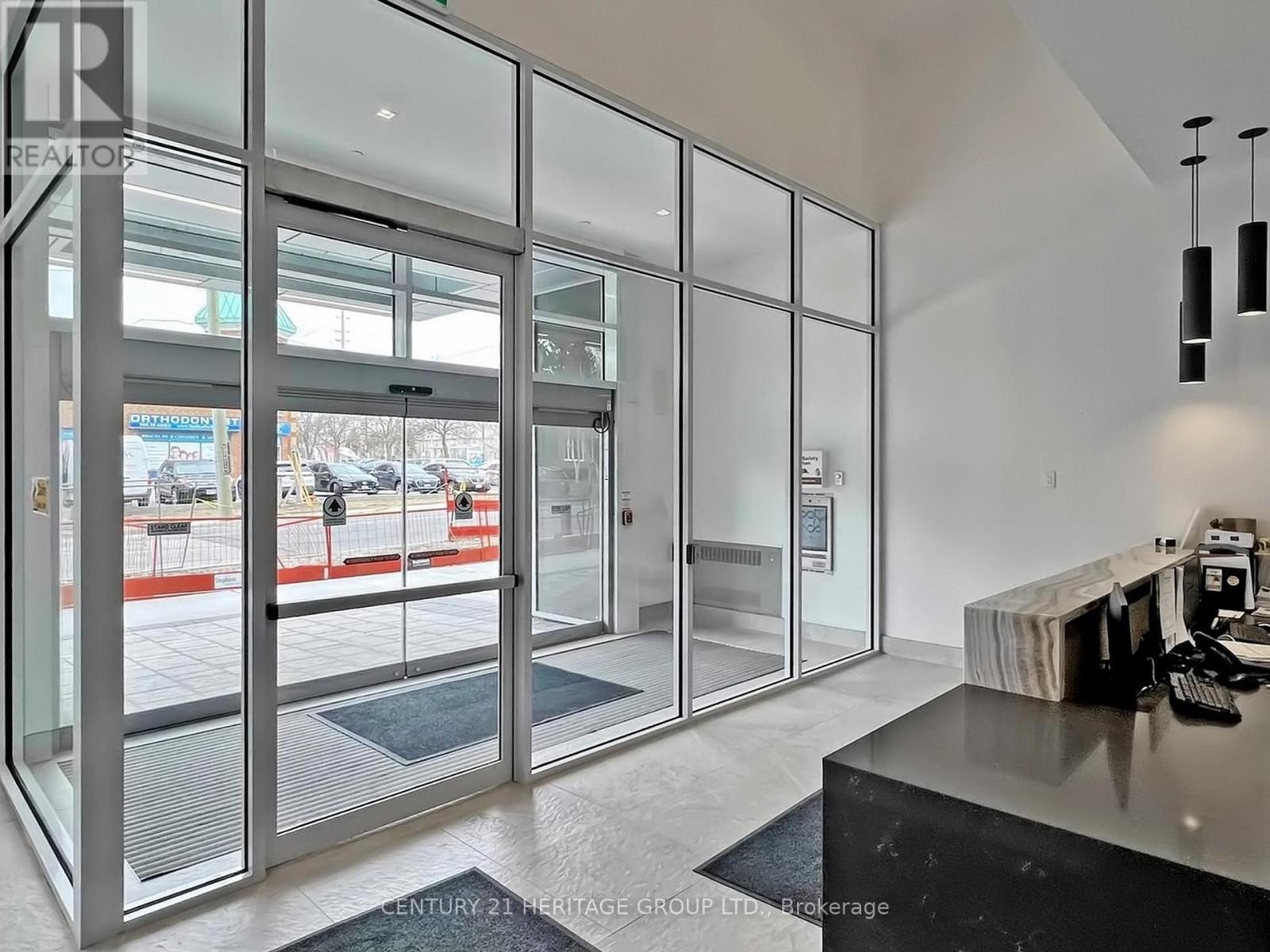 701 - 8888 Yonge Street, Richmond Hill, Ontario  L4C 6Z1 - Photo 11 - N12597890