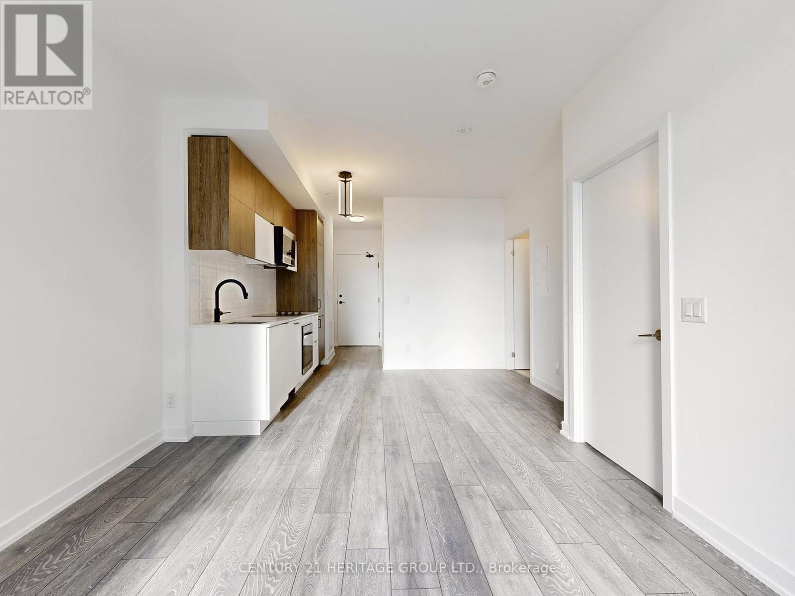 701 - 8888 Yonge Street, Richmond Hill, Ontario  L4C 6Z1 - Photo 25 - N12597890