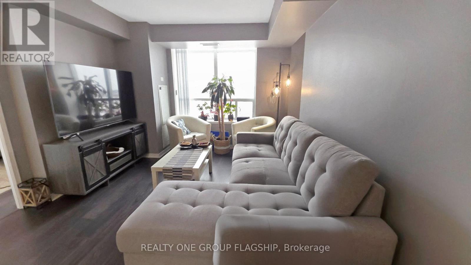 812 - 75 King William Crescent, Richmond Hill, Ontario  L4B 0C1 - Photo 7 - N12597896