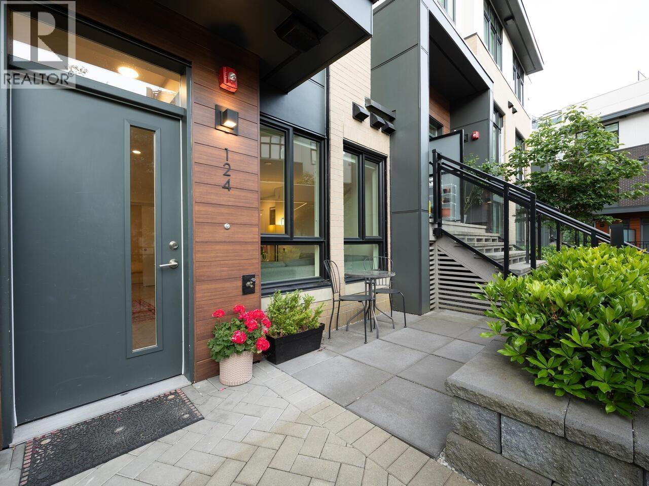 124 2035 Glenaire Drive, North Vancouver, British Columbia  V7P 1Y2 - Photo 15 - R3071447