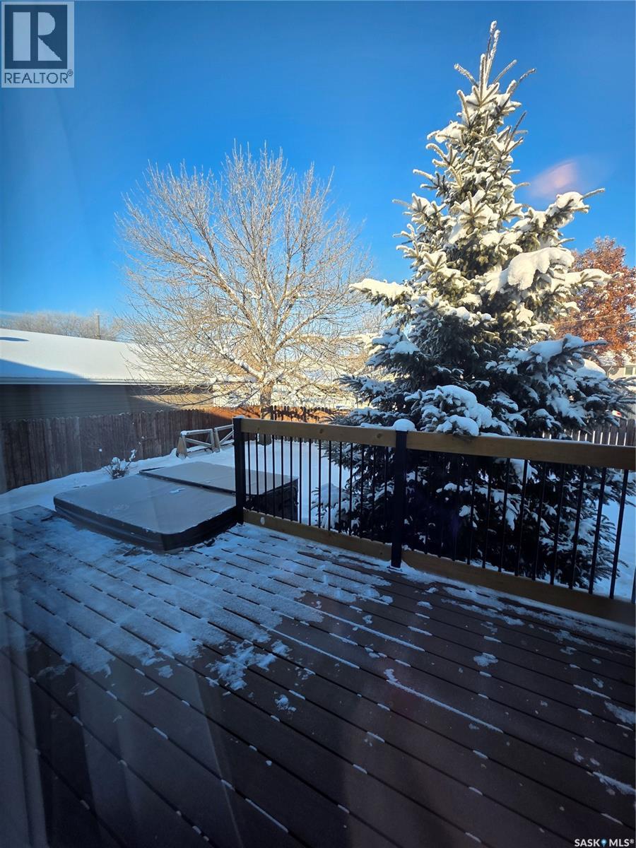 503 Milne Crescent, Estevan, Saskatchewan  S4A 2K8 - Photo 28 - SK025098