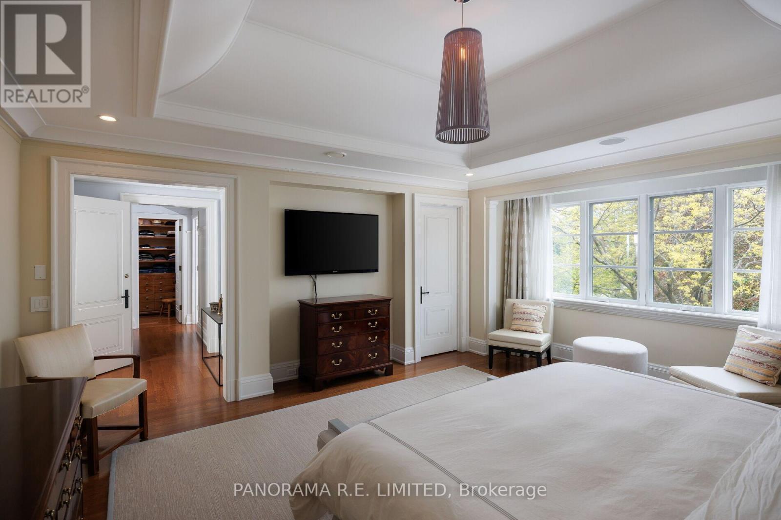 19 Graystone Gardens, Toronto, Ontario  M8Z 3C2 - Photo 24 - W12597884