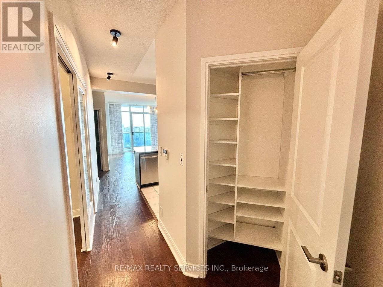 1904 - 80 Absolute Avenue, Mississauga, Ontario L4Z 0A5 - Photo 10 - W12597908