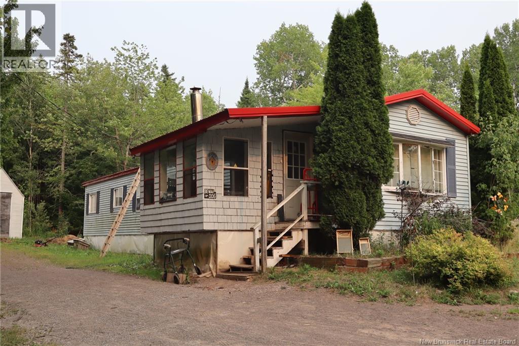 916 Sanatorium Road, Moncton, New Brunswick E4J 1X8 - Photo 3 - NB130983