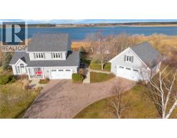 81 Route 305, Haut-Lamèque, Ca