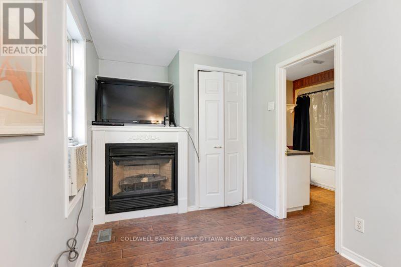 193 Pretties Island Road, Drummond/north Elmsley, Ontario K7C 4K8 - Photo 17 - X12146432