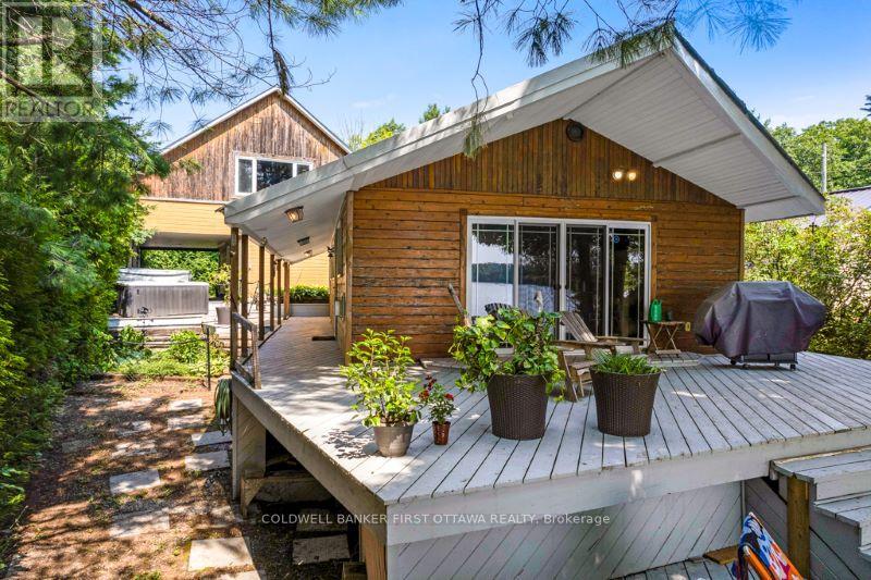 193 Pretties Island Road, Drummond/north Elmsley, Ontario K7C 4K8 - Photo 8 - X12146432