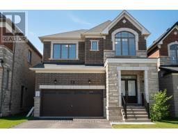 32 FOXLEY HEIGHTS, Barrie, Ontario