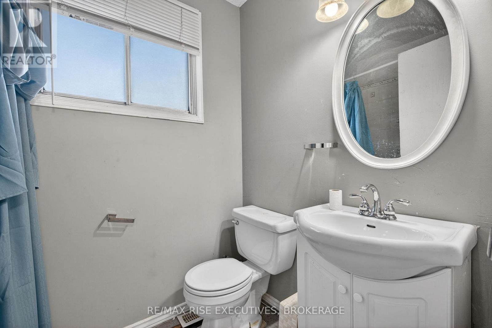 114 - 924 Amberdale Crescent, Kingston, Ontario  K7M 6V1 - Photo 9 - X12598150