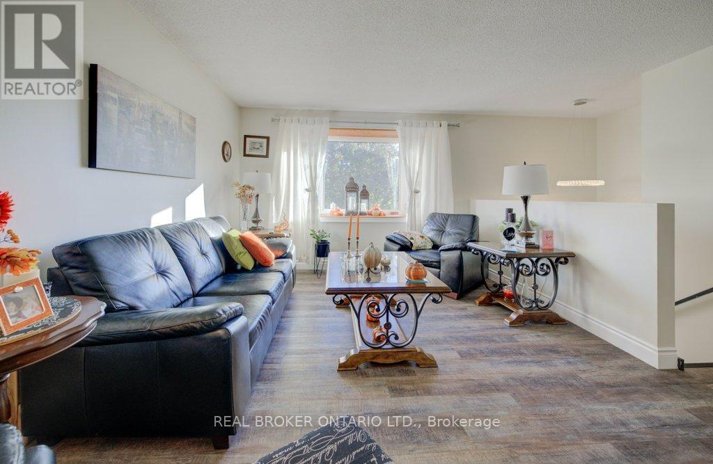 34 Willow Green Court, Kitchener, Ontario  N2N 1W6 - Photo 11 - X12597804